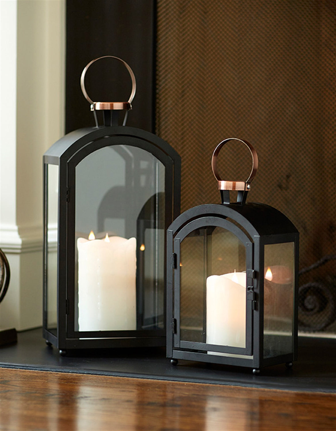 Modern Metal Lanter with Gold Accent (Set of 2)