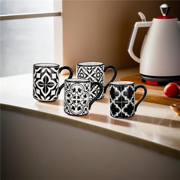 Ceramic Black and White Tile Design Mug 4