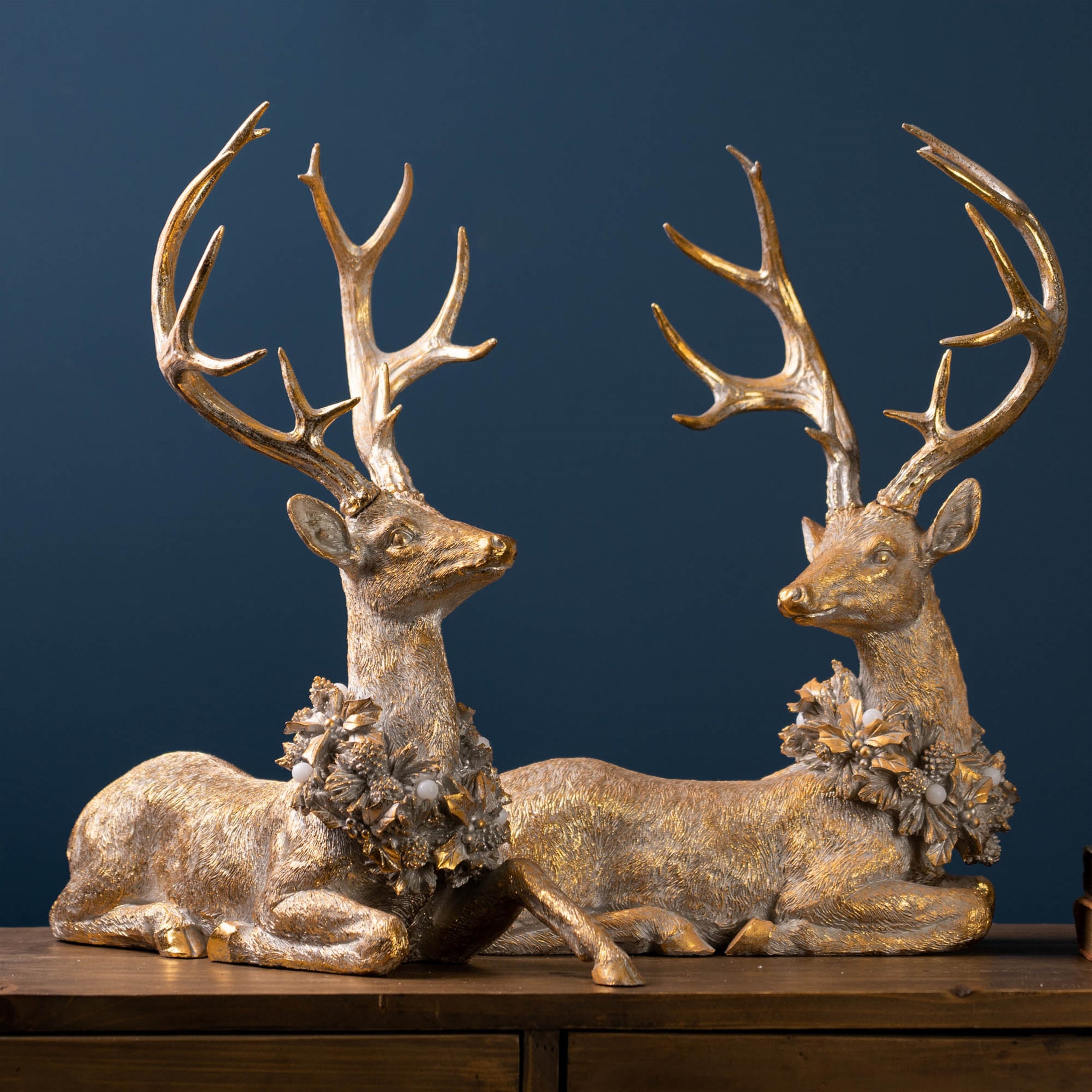 Holiday Deer Figurine with Lighted Wreath and Gold Finish (Set of 2)