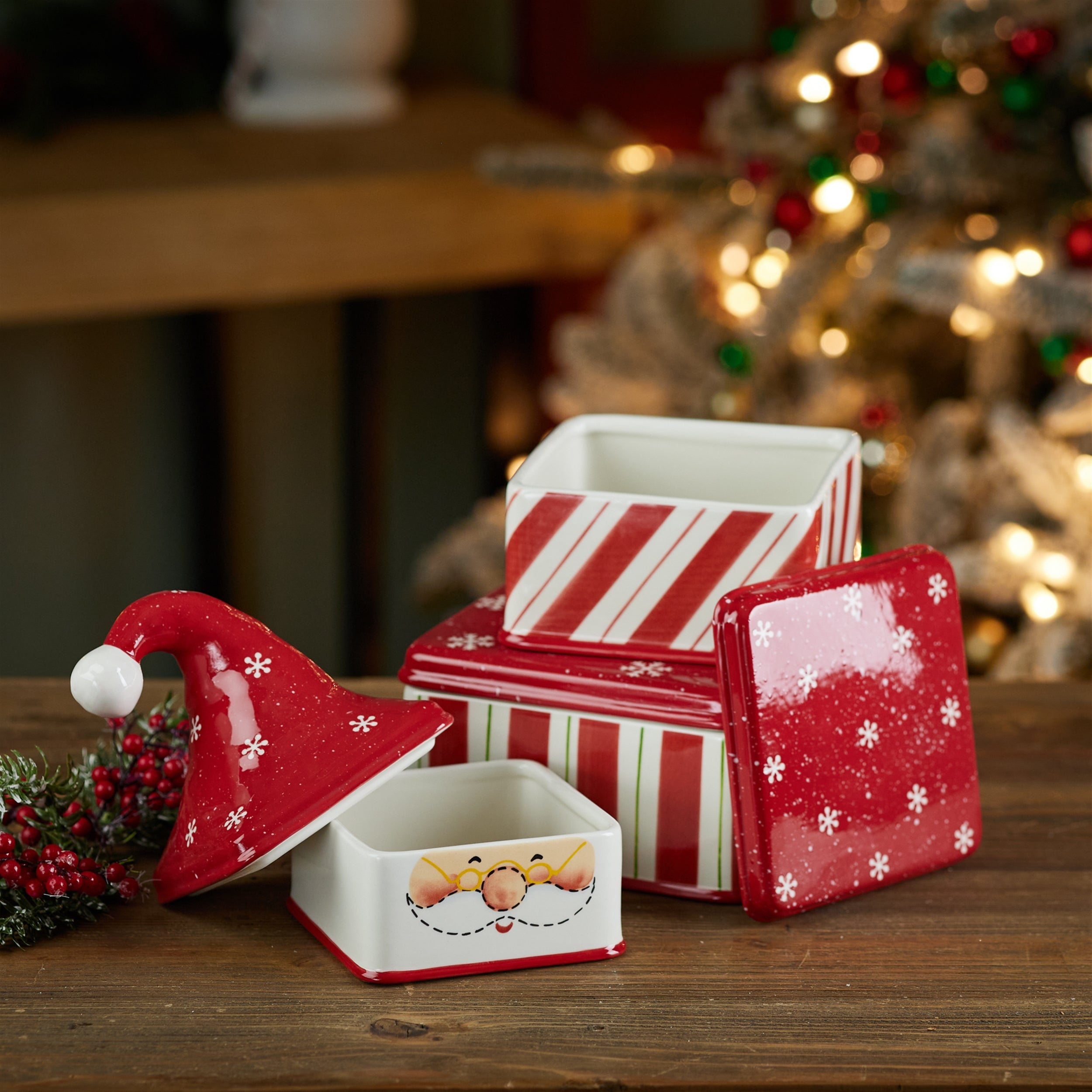 Ceramic Stacking Santa Character (Set of 3)